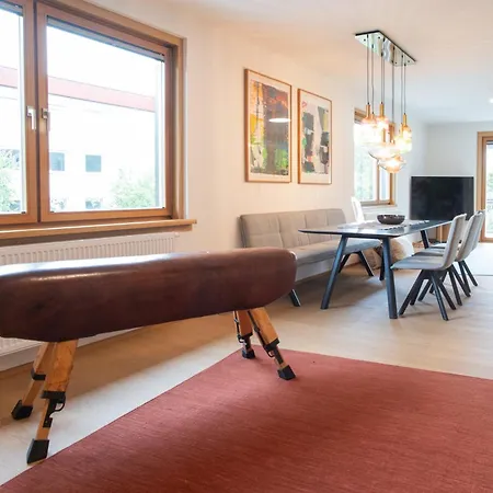 Freiraum Im Univiertel Und In Seenaehe * 클라겐푸르트