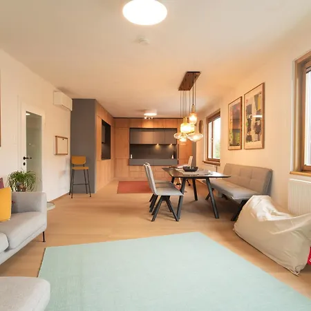 아파트 Freiraum Im Univiertel Und In Seenaehe 클라겐푸르트