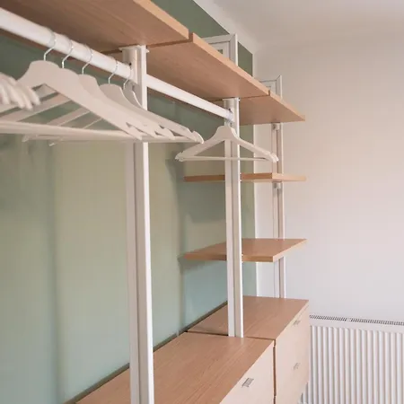 Freiraum Im Univiertel Und In Seenaehe * 클라겐푸르트