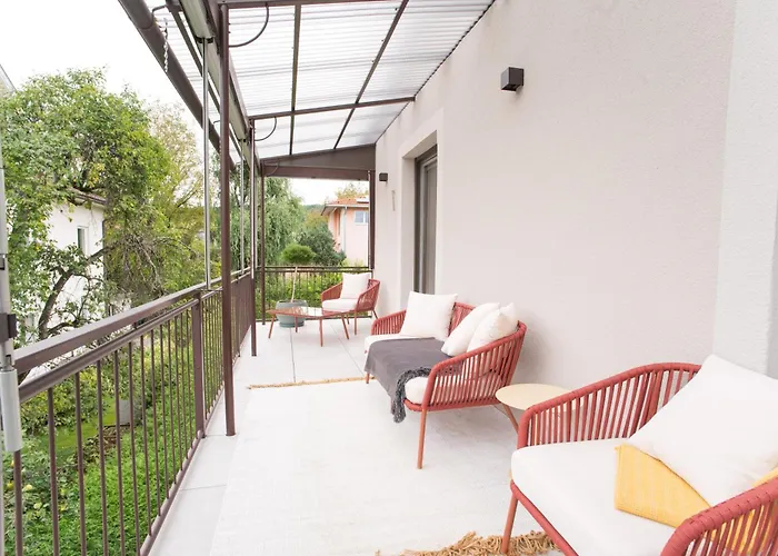 Freiraum Im Univiertel Und In Seenaehe